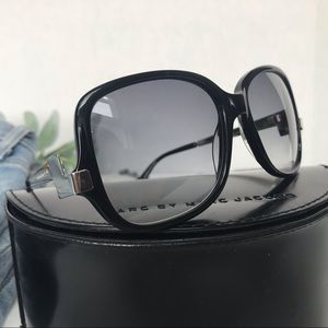 Marc by Marc Jacobs Oversized Black Sunglasses